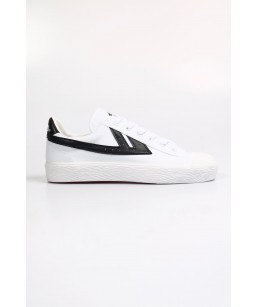 Warrior shoes Black/White