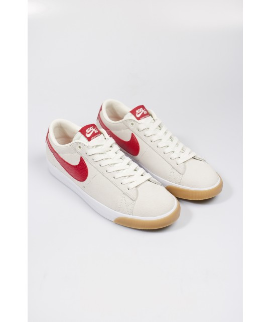 NIKE SB ZOOM BLAZER LOW GT