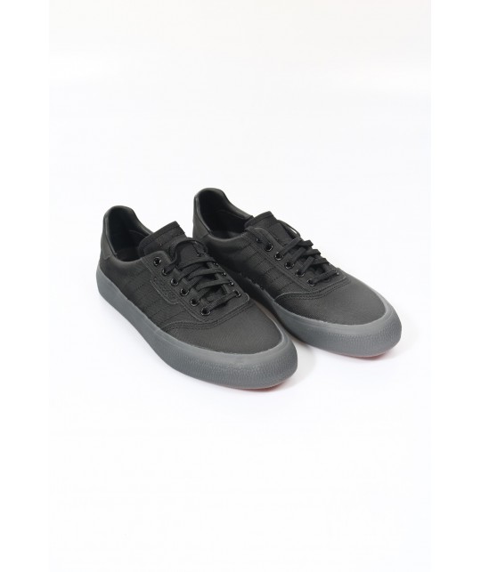 Adidas 3MC